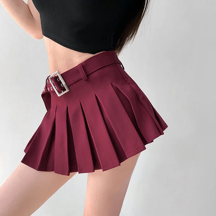 Buckle belt mini skirt