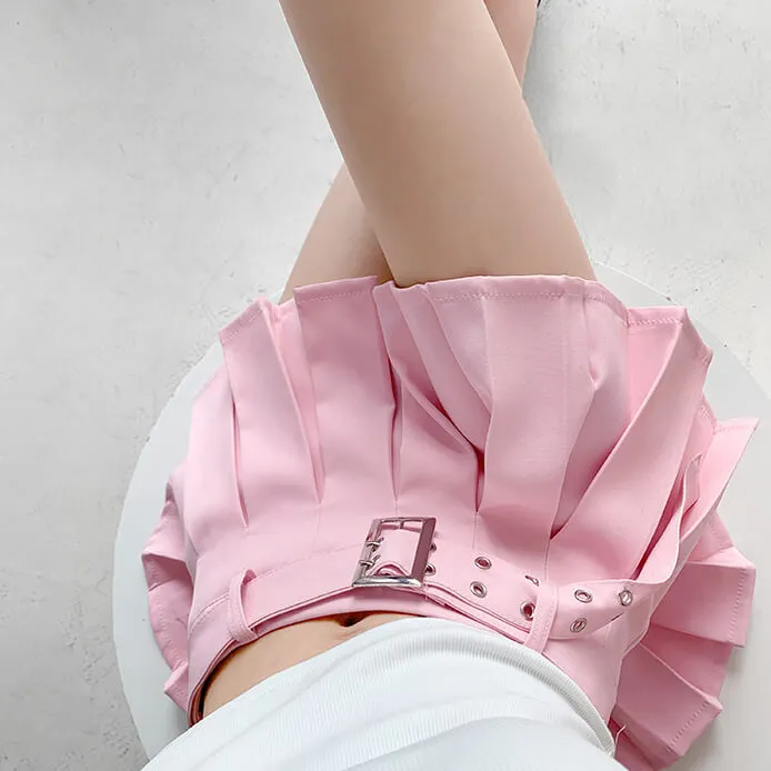 Buckle belt mini skirt