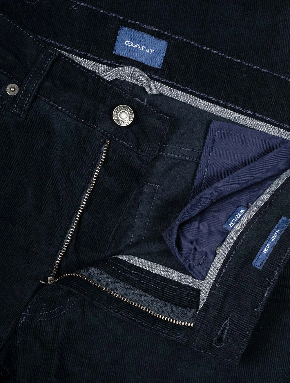 Hayes Slim Fit Corduroy Jeans Marine